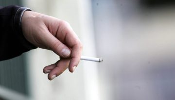 Παγκόσμια Ημέρα κατά του Καπνίσματος: Τέσσερις στους δέκα δεν λένε να το κόψουν – «Δεν διαφέρουμε από τους ναρκομανείς»