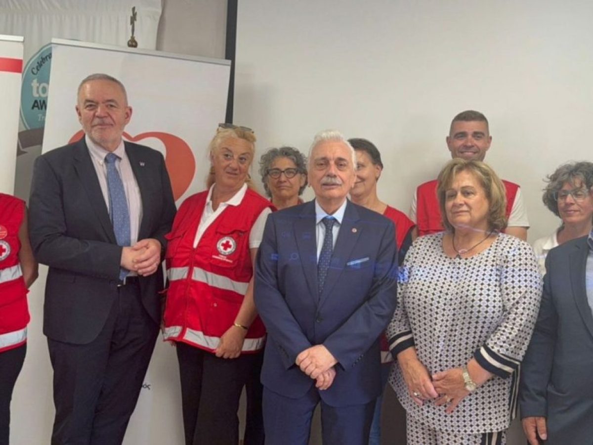«προΣfΕΕρουμε» στη Λευκάδα: Όταν η αλληλεγγύη μετατρέπεται σε πράξη