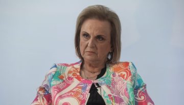 &Mu;&alpha;&tau;ί&nu;&alpha; &Pi;&alpha;&gamma;ώ&nu;&eta;: &Tau;&iota; &delta;&eta;&lambda;ώ&nu;&epsilon;&iota; &sigma;&tau;&omicron; iatropedia.gr &gamma;&iota;&alpha; &tau;&omicron;&nu; &pi;&iota;&theta;&alpha;&nu;ό &delta;&iota;&omicron;&rho;&iota;&sigma;&mu;ό &tau;&eta;&sigmaf; &omega;&sigmaf; &pi;&rho;&omicron;&sigma;&omega;&rho;&iota;&nu;ή &pi;&rho;ό&epsilon;&delta;&rho;&omicron;&sigmaf; &tau;&omicron;&upsilon; &Pi;&Iota;&Sigma;