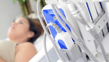 EL &ndash; Ό&tau;&alpha;&nu; &omicron; &kappa;&alpha;&rho;&kappa;ί&nu;&omicron;&sigmaf; &chi;&tau;&upsilon;&pi;ά &mu;&iota;&alpha; &gamma;&upsilon;&nu;&alpha;ί&kappa;&alpha;, &alpha;&nu;&alpha;&tau;&rho;έ&pi;&epsilon;&iota; ό&lambda;&eta; &tau;&eta; &zeta;&omega;ή &tau;&eta;&sigmaf;