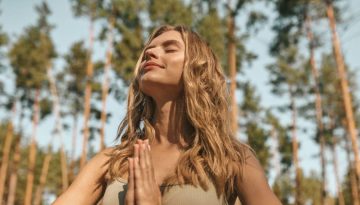 Digital detox: 5 &tau;&rho;ό&pi;&omicron;&iota; &gamma;&iota;&alpha; &nu;&alpha; &alpha;&pi;&omicron;&tau;&omicron;&xi;&iota;&nu;&omega;&theta;&epsilon;ί&sigmaf; &pi;&rho;&alpha;&gamma;&mu;&alpha;&tau;&iota;&kappa;ά &alpha;&pi;ό &tau;&eta;&nu; &tau;&epsilon;&chi;&nu;&omicron;&lambda;&omicron;&gamma;ί&alpha;