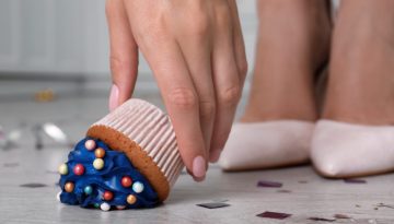 &Sigma;&alpha;&sigmaf; έ&pi;&epsilon;&sigma;&epsilon; &phi;&alpha;&gamma;&eta;&tau;ό &sigma;&tau;&omicron; &pi;ά&tau;&omega;&mu;&alpha;; &Tau;&iota; &iota;&sigma;&chi;ύ&epsilon;&iota; &gamma;&iota;&alpha; &tau;&omicron;&nu; &laquo;&kappa;&alpha;&nu;ό&nu;&alpha; &tau;&omega;&nu; 5 &delta;&epsilon;&upsilon;&tau;&epsilon;&rho;&omicron;&lambda;έ&pi;&tau;&omega;&nu;&raquo;