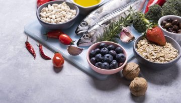 &Eta; &alpha;&nu;&tau;&iota;&phi;&lambda;&epsilon;&gamma;&mu;&omicron;&nu;ώ&delta;&eta;&sigmaf; &delta;&iota;&alpha;&tau;&rho;&omicron;&phi;ή &mu;ά&sigmaf; &pi;&rho;&omicron;&sigma;&tau;&alpha;&tau;&epsilon;ύ&epsilon;&iota; &alpha;&pi;ό &tau;&eta;&nu; ά&nu;&omicron;&iota;&alpha; &kappa;&alpha;&iota; &tau;&eta; &nu;ό&sigma;&omicron; &Alpha;&lambda;&tau;&sigma;&chi;ά&iota;&mu;&epsilon;&rho;