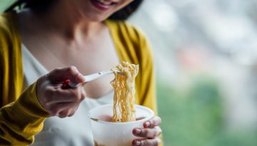 &Delta;&epsilon;&kappa;ά&delta;&epsilon;&sigmaf; &kappa;&rho;&omicron;ύ&sigma;&mu;&alpha;&tau;&alpha; &sigma;&alpha;&lambda;&mu;&omicron;&nu;έ&lambda;&alpha;&sigmaf; &alpha;&pi;ό &pi;&rho;&omicron;ϊό&nu;&tau;&alpha; noodle &sigma;&epsilon; 14 &chi;ώ&rho;&epsilon;&sigmaf; &tau;&eta;&sigmaf; &Epsilon;&upsilon;&rho;ώ&pi;&eta;&sigmaf;