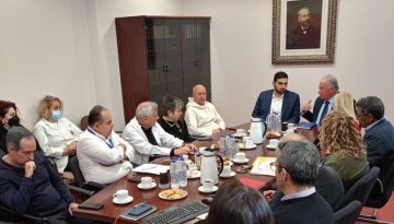 &Kappa;&omega;&nu;&sigma;&tau;&alpha;&nu;&tau;ί&nu;&omicron;&sigmaf; &Kappa;&epsilon;&phi;&alpha;&lambda;&omicron;&gamma;&iota;ά&nu;&nu;&eta;&sigmaf; : &Sigma;&eta;&mu;&alpha;&nu;&tau;&iota;&kappa;ή &nu;ί&kappa;&eta; &gamma;&iota;&alpha; &tau;&eta; &delta;&eta;&mu;ό&sigma;&iota;&alpha; &upsilon;&gamma;&epsilon;ί&alpha; &eta; &alpha;&nu;&alpha;&gamma;&nu;ώ&rho;&iota;&sigma;&eta; &upsilon;&iota;&omicron;&theta;έ&tau;&eta;&sigma;&eta; &alpha;&pi;ό &tau;&omicron;&nu; &Upsilon;&pi;&omicron;&upsilon;&rho;&gamma;ό &Upsilon;&gamma;&epsilon;ί&alpha;&sigmaf; &tau;&omega;&nu; &theta;έ&sigma;&epsilon;&omega;&nu; &tau;&omicron;&upsilon; &Pi;&Alpha;&Sigma;&Epsilon;&Nu;