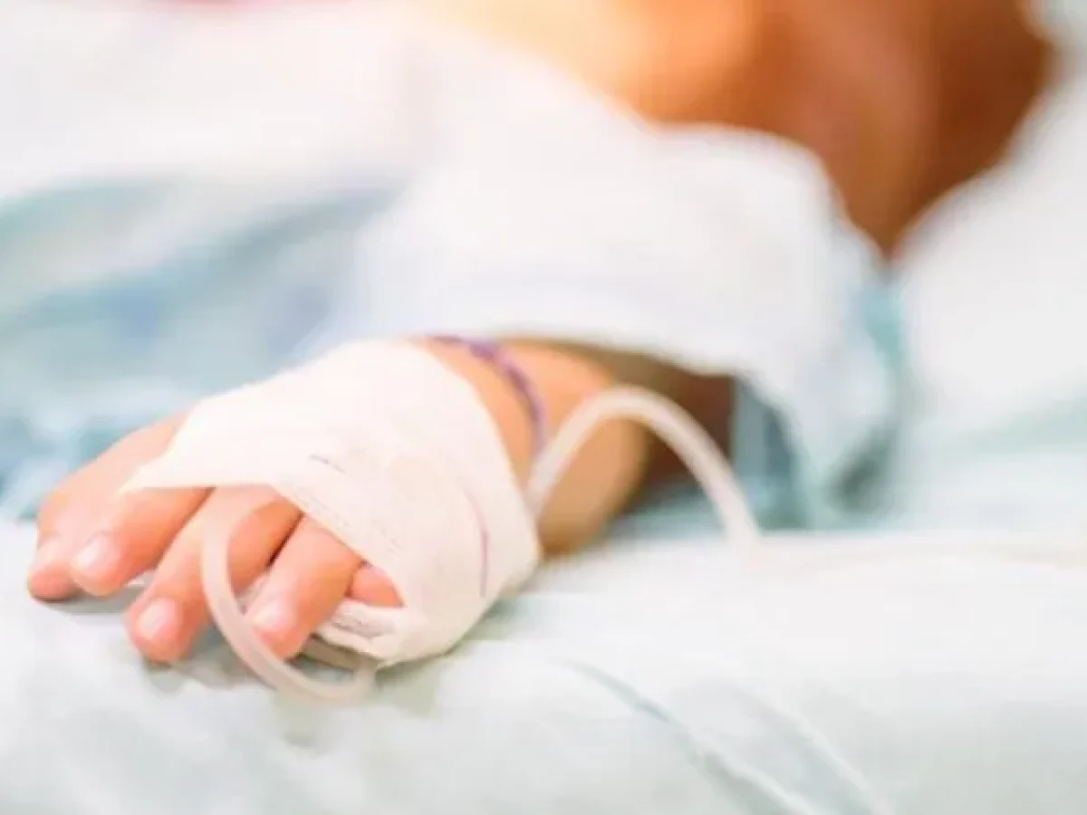 Στη Γερμανία διασωληνωμένο το 2χρονο που ανασύρθηκε από πισίνα στα Χανιά – Σοβαρή η κατάστασή του