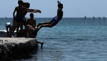 &Alpha;&lambda;&lambda;&epsilon;&rho;&gamma;&iota;&kappa;έ&sigmaf; &alpha;&nu;&tau;&iota;&delta;&rho;ά&sigma;&epsilon;&iota;&sigmaf; &tau;&omicron; &kappa;&alpha;&lambda;&omicron;&kappa;&alpha;ί&rho;&iota;: &Omicron;&delta;&eta;&gamma;ό&sigmaf; &gamma;&iota;&alpha; &tau;&sigma;&iota;&mu;&pi;ή&mu;&alpha;&tau;&alpha;, &tau;&omicron; &phi;&alpha;&rho;&mu;&alpha;&kappa;&epsilon;ί&omicron; &delta;&iota;&alpha;&kappa;&omicron;&pi;ώ&nu; &kappa;&alpha;&iota; &eta; &pi;&alpha;&gamma;ί&delta;&alpha; &mu;&epsilon; &tau;&eta;&nu; &alpha;&pi;ό&tau;&omicron;&mu;&eta; &beta;&omicron;&upsilon;&tau;&iota;ά