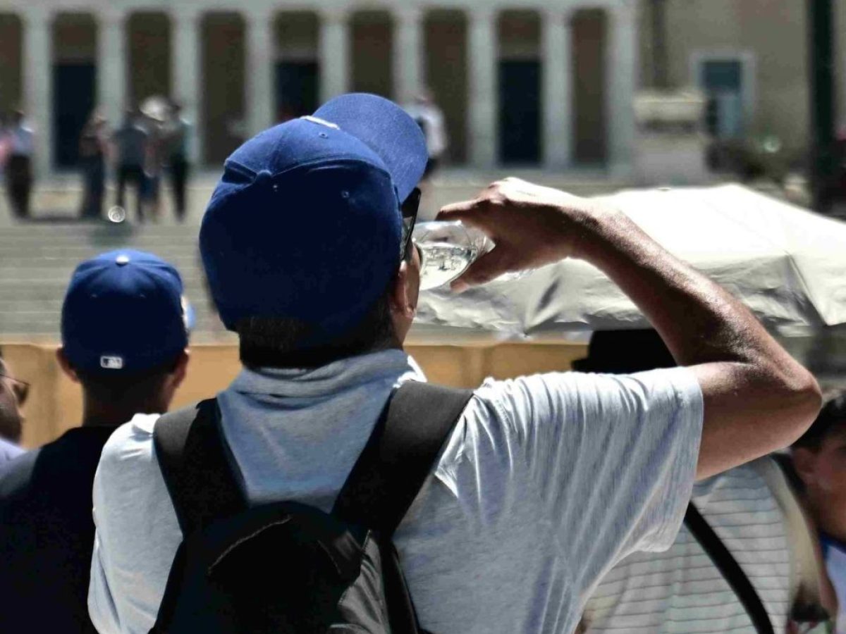 EL – Υπέρταση και υψηλές θερμοκρασίες – Πότε η ζέστη γίνεται επικίνδυνη