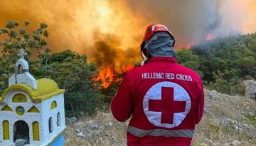 &Sigma;&tau;ά&chi;&tau;&epsilon;&sigmaf; &kappa;&alpha;&iota; &alpha;&gamma;&omega;&nu;ί&alpha;: &Omicron; &Epsilon;&lambda;&lambda;&eta;&nu;&iota;&kappa;ό&sigmaf; &Epsilon;&rho;&upsilon;&theta;&rho;ό&sigmaf; &Sigma;&tau;&alpha;&upsilon;&rho;ό&sigmaf; &kappa;&alpha;&lambda;&epsilon;ί &tau;&omicron;&upsilon;&sigmaf; &pi;&omicron;&lambda;ί&tau;&epsilon;&sigmaf; &nu;&alpha; &sigma;&tau;&eta;&rho;ί&xi;&omicron;&upsilon;&nu; &tau;&omicron;&upsilon;&sigmaf; &pi;&upsilon;&rho;ό&pi;&lambda;&eta;&kappa;&tau;&omicron;&upsilon;&sigmaf;