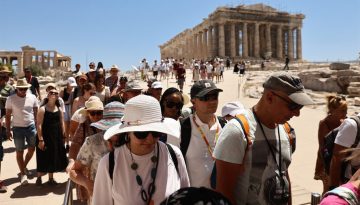 &Alpha;&kappa;&rho;&alpha;ί&alpha; &zeta;έ&sigma;&tau;&eta;: &Omicron;&iota; 33 &pi;&alpha;&theta;ή&sigma;&epsilon;&iota;&sigmaf; &pi;&omicron;&upsilon; &laquo;&epsilon;&kappa;&tau;&omicron;&xi;&epsilon;ύ&omicron;&nu;&tau;&alpha;&iota;&raquo; &sigma;&tau;&alpha; &epsilon;&pi;&epsilon;ί&gamma;&omicron;&nu;&tau;&alpha; &ndash; 560 &epsilon;&kappa;&alpha;&tau;. &pi;&alpha;&iota;&delta;&iota;ά &sigma;&epsilon; &theta;&epsilon;&rho;&mu;&iota;&kappa;ό &sigma;&tau;&rho;&epsilon;&sigmaf;