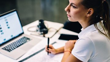 &Delta;&epsilon;&xi;&iota;ό&tau;&eta;&tau;&alpha;: &Pi;ό&tau;&epsilon; &gamma;ί&nu;&epsilon;&tau;&alpha;&iota; &delta;&epsilon;ύ&tau;&epsilon;&rho;&eta; &phi;ύ&sigma;&eta;;