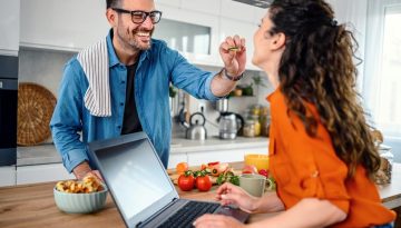 Early Bird Dinner: Έ&nu;&alpha; viral trend &mu;&epsilon; &epsilon;&pi;&iota;&sigma;&tau;&eta;&mu;&omicron;&nu;&iota;&kappa;ή &beta;ά&sigma;&eta; | Vita.gr