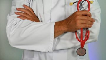 Health Monitoring: &Eta; &epsilon;&theta;&nu;&iota;&kappa;ή &upsilon;&pi;&omicron;&delta;&omicron;&mu;ή &gamma;&iota;&alpha; &alpha;&xi;&iota;&omicron;&pi;&omicron;ί&eta;&sigma;&eta; &delta;&epsilon;&delta;&omicron;&mu;έ&nu;&omega;&nu; &upsilon;&gamma;&epsilon;ί&alpha;&sigmaf; &pi;&rho;&omicron;&sigmaf; ό&phi;&epsilon;&lambda;&omicron;&sigmaf; &tau;&omega;&nu; &pi;&omicron;&lambda;&iota;&tau;ώ&nu;&nbsp;