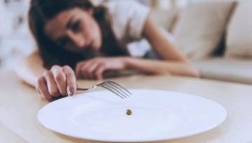 &Delta;&upsilon;&sigma;&theta;&rho;&epsilon;&psi;ί&alpha;: &Delta;&epsilon;&nu; &alpha;&phi;&omicron;&rho;ά &mu;ό&nu;&omicron; &tau;&omicron;&upsilon;&sigmaf; &pi;&omicron;&lambda;ύ &alpha;&delta;ύ&nu;&alpha;&tau;&omicron;&upsilon;&sigmaf; &ndash; &Tau;&alpha; &sigma;&eta;&mu;ά&delta;&iota;&alpha; &pi;&omicron;&upsilon; &delta;&epsilon;ί&chi;&nu;&omicron;&upsilon;&nu; ό&tau;&iota; &omicron; &omicron;&rho;&gamma;&alpha;&nu;&iota;&sigma;&mu;ό&sigmaf; &delta;&epsilon;&nu; &tau;&rho;έ&phi;&epsilon;&tau;&alpha;&iota; &sigma;&omega;&sigma;&tau;ά