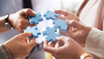 &Omicron;&mu;ά&delta;&alpha;: 3 &tau;&rho;ό&pi;&omicron;&iota; &nu;&alpha; &delta;&iota;&alpha;&chi;&epsilon;&iota;&rho;&iota;&sigma;&tau;&epsilon;ί&tau;&epsilon; &tau;&iota;&sigmaf; &sigma;&upsilon;&gamma;&kappa;&rho;&omicron;ύ&sigma;&epsilon;&iota;&sigmaf;