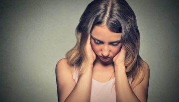 &Gamma;&iota;&alpha;&tau;ί &epsilon;&pi;&iota;&sigma;&tau;&rho;έ&phi;&omicron;&upsilon;&nu; &omicron;&iota; &alpha;&nu;&alpha;&mu;&nu;ή&sigma;&epsilon;&iota;&sigmaf; &epsilon;&nu;ό&sigmaf; &pi;&alpha;&rho;&epsilon;&lambda;&theta;&omicron;&nu;&tau;&iota;&kappa;&omicron;ύ &tau;&rho;&alpha;ύ&mu;&alpha;&tau;&omicron;&sigmaf;; &Tau;&iota; &epsilon;&xi;&eta;&gamma;&omicron;ύ&nu; &omicron;&iota; &psi;&upsilon;&chi;&omicron;&lambda;ό&gamma;&omicron;&iota; &ndash; Healthweb.gr