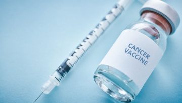 &Iota;&sigma;&tau;&omicron;&rho;&iota;&kappa;ό &beta;ή&mu;&alpha; &kappa;&alpha;&tau;ά &tau;&omicron;&upsilon; &kappa;&alpha;&rho;&kappa;ί&nu;&omicron;&upsilon;: &Epsilon;&mu;&beta;ό&lambda;&iota;&omicron; mRNA &pi;έ&tau;&upsilon;&chi;&epsilon; &sigma;&epsilon; &delta;&omicron;&kappa;&iota;&mu;ή &tau;&epsilon;&lambda;&iota;&kappa;&omicron;ύ &sigma;&tau;&alpha;&delta;ί&omicron;&upsilon;