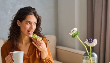 Vegetarian &delta;&iota;&alpha;&tau;&rho;&omicron;&phi;ή &kappa;&alpha;&iota; &kappa;&omicron;&lambda;&lambda;&alpha;&gamma;ό&nu;&omicron;: &Tau;&iota; &nu;&alpha; &tau;&rho;&omega;&sigmaf; &gamma;&iota;&alpha; &nu;&alpha; &upsilon;&pi;&omicron;&sigma;&tau;&eta;&rho;ί&xi;&epsilon;&iota;&sigmaf; &tau;&eta; &phi;&upsilon;&sigma;&iota;&kappa;ή &pi;&alpha;&rho;&alpha;&gamma;&omega;&gamma;ή &tau;&omicron;&upsilon;