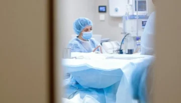 &Pi;&rho;&omega;&tau;&omicron;&pi;&omicron;&rho;&iota;&alpha;&kappa;ή &kappa;&alpha;&rho;&delta;&iota;&omicron;&lambda;&omicron;&gamma;&iota;&kappa;ή &epsilon;&pi;έ&mu;&beta;&alpha;&sigma;&eta; &sigma;&tau;&omicron; &Nu;&omicron;&sigma;&omicron;&kappa;&omicron;&mu;&epsilon;ί&omicron; &Chi;&alpha;&nu;ί&omega;&nu; &ndash; &Eta; &pi;&rho;ώ&tau;&eta; &sigma;&epsilon; &pi;&epsilon;&rho;&iota;&phi;&epsilon;&rho;&epsilon;&iota;&alpha;&kappa;ό &nu;&omicron;&sigma;&eta;&lambda;&epsilon;&upsilon;&tau;&iota;&kappa;ό ί&delta;&rho;&upsilon;&mu;&alpha;