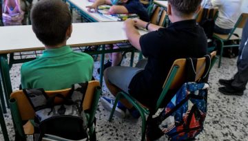 &Epsilon;&pi;&iota;&sigma;&tau;&rho;&omicron;&phi;ή &sigma;&tau;&alpha; &sigma;&chi;&omicron;&lambda;&epsilon;ί&alpha;: &Sigma;&upsilon;&mu;&beta;&omicron;&upsilon;&lambda;έ&sigmaf; &gamma;&iota;&alpha; &sigma;&omega;&sigma;&tau;ή &delta;&iota;&alpha;&tau;&rho;&omicron;&phi;ή, &kappa;&alpha;&lambda;ή &epsilon;&nu;&upsilon;&delta;ά&tau;&omega;&sigma;&eta; &kappa;&alpha;&iota; &xi;&epsilon;&kappa;&omicron;ύ&rho;&alpha;&sigma;&eta;&nbsp;
