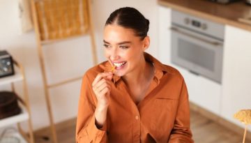 Cheat meal: &Mu;ή&pi;&omega;&sigmaf; &eta; &laquo;&epsilon;&lambda;&epsilon;ύ&theta;&epsilon;&rho;&eta;&raquo; &mu;έ&rho;&alpha; &alpha;&lambda;&lambda;ά&zeta;&epsilon;&iota; &tau;&epsilon;&lambda;&iota;&kappa;ά &tau;&omicron;&nu; &tau;&rho;ό&pi;&omicron; &pi;&omicron;&upsilon; &beta;&lambda;έ&pi;&epsilon;&iota;&sigmaf; &tau;&omicron; &phi;&alpha;&gamma;&eta;&tau;ό;