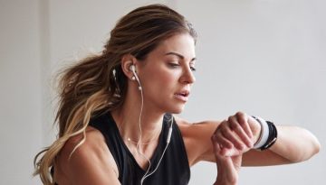 Readiness score: &Mu;&pi;&omicron;&rho;&epsilon;ί &tau;&omicron; smartwatch &nu;&alpha; &sigma;&omicron;&upsilon; &pi;&epsilon;&iota; &alpha;&nu; &sigma;ή&mu;&epsilon;&rho;&alpha; &pi;&rho;έ&pi;&epsilon;&iota; &nu;&alpha; &gamma;&upsilon;&mu;&nu;&alpha;&sigma;&tau;&epsilon;ί&sigmaf; ή &nu;&alpha; &xi;&epsilon;&kappa;&omicron;&upsilon;&rho;&alpha;&sigma;&tau;&epsilon;ί&sigmaf;;