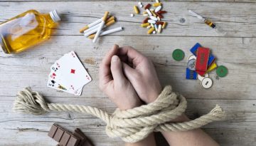 &Psi;&upsilon;&chi;&iota;&kappa;ή &upsilon;&gamma;&epsilon;ί&alpha; &kappa;&alpha;&iota; &epsilon;&xi;&alpha;&rho;&tau;ή&sigma;&epsilon;&iota;&sigmaf;: &Gamma;&iota;&alpha;&tau;ί &eta; &theta;&epsilon;&rho;&alpha;&pi;&epsilon;ί&alpha; &delta;&epsilon;&nu; &mu;&pi;&omicron;&rho;&epsilon;ί &nu;&alpha; &sigma;&tau;&alpha;&mu;&alpha;&tau;ά &mu;ό&nu;&omicron; &sigma;&tau;&eta;&nu; &alpha;&pi;&epsilon;&xi;ά&rho;&tau;&eta;&sigma;&eta;