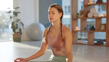 Kundalini yoga:&lsquo;&Omicron;&lambda;&alpha; ό&sigma;&alpha; &pi;&rho;έ&pi;&epsilon;&iota; &nu;&alpha; &gamma;&nu;&omega;&rho;ί&zeta;&epsilon;&iota;&sigmaf; &gamma;&iota;&alpha; &tau;&omicron; &epsilon;ί&delta;&omicron;&sigmaf; ά&sigma;&kappa;&eta;&sigma;&eta;&sigmaf; &pi;&omicron;&upsilon; &epsilon;&pi;&iota;&kappa;&epsilon;&nu;&tau;&rho;ώ&nu;&epsilon;&tau;&alpha;&iota; &sigma;&tau;&eta;&nu; &alpha;&phi;ύ&pi;&nu;&iota;&sigma;&eta; &tau;&eta;&sigmaf; &pi;&nu;&epsilon;&upsilon;&mu;&alpha;&tau;&iota;&kappa;ή&sigmaf; &epsilon;&nu;έ&rho;&gamma;&epsilon;&iota;&alpha;&sigmaf;